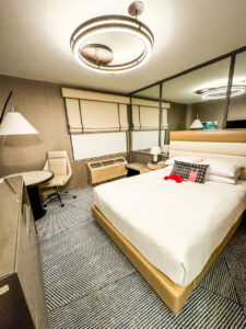 Zoe Hotel